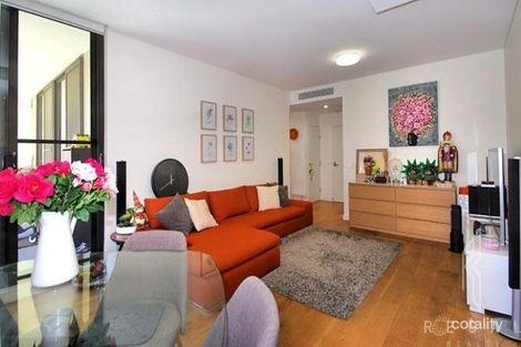 Property photo of 405/21 Verona Drive Wentworth Point NSW 2127