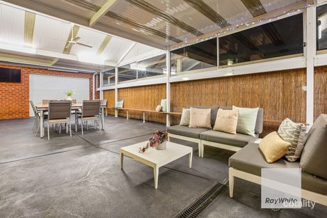 Property photo of 6 Hardware Lane Taylors Hill VIC 3037