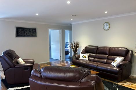 Property photo of 1 Copernicus Circuit Cranbourne West VIC 3977