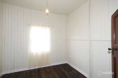 14 John St, Redbank, QLD 4301