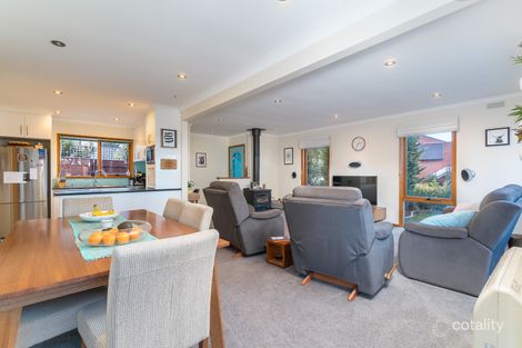 70 Crystal Downs Dr, Blackmans Bay, TAS 7052