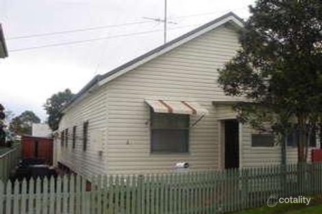 28 John St, Tighes Hill, NSW 2297