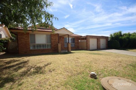 Property photo of 3 Tikki Place Glenfield Park NSW 2650