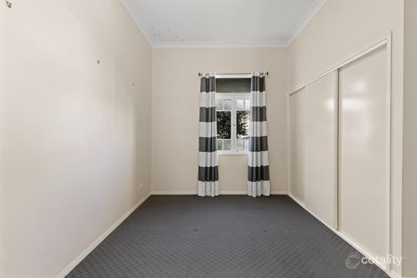 Property photo of 132 Stuart Street Mount Lofty QLD 4350
