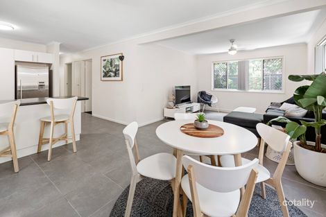 Property photo of 2/11 Illawong Street Surfers Paradise QLD 4217