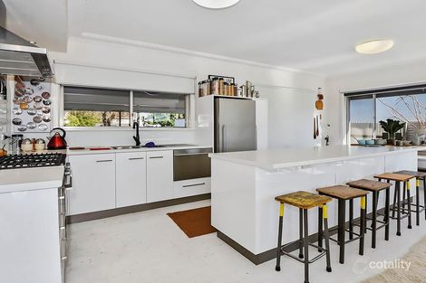 Property photo of 5 Clayton Street Golden Point VIC 3350