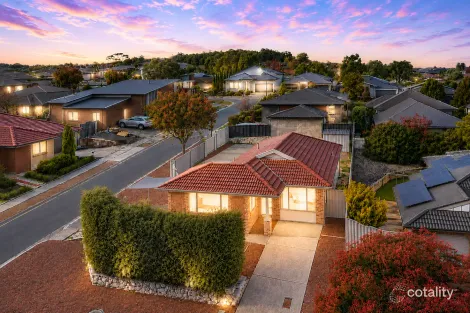 Property photo of 13 Warabin Crescent Ngunnawal ACT 2913