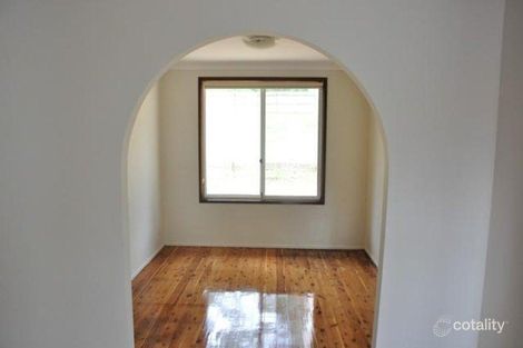 Property photo of 23 Holland Close Springfield NSW 2250