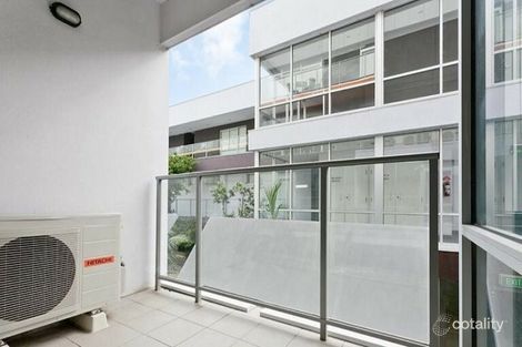 Property photo of 218/135 Inkerman Street St Kilda VIC 3182