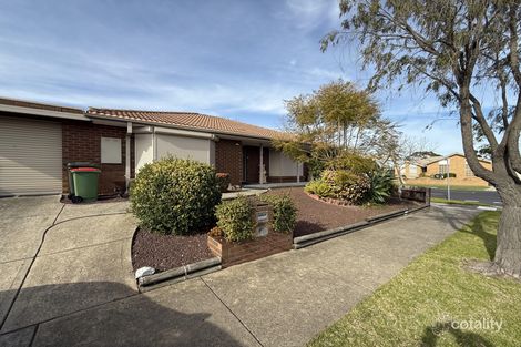 2 Pembroke Cres, Craigieburn, VIC 3064