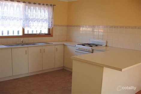 Property photo of 37 Donaldson Drive Broadford VIC 3658