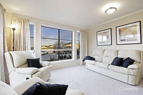 Property photo of 3 Waine Place Nicholls ACT 2913