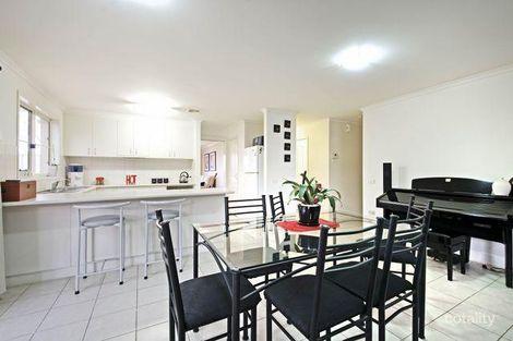 Property photo of 3 Waine Place Nicholls ACT 2913