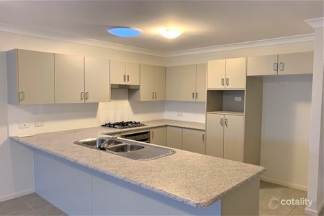 Property photo of 2/70 Redgum Circuit Aberglasslyn NSW 2320