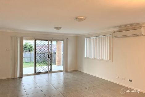 Property photo of 2/70 Redgum Circuit Aberglasslyn NSW 2320