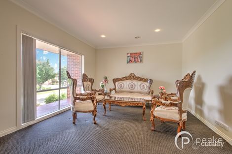 Property photo of 4 John Fisher Drive Berwick VIC 3806