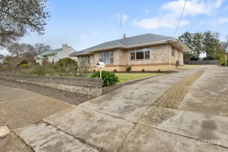 Property photo of 128 Main North Road Clare SA 5453