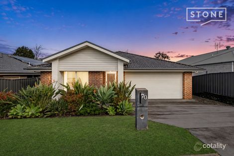Property photo of 70 Figtree Boulevard Wadalba NSW 2259