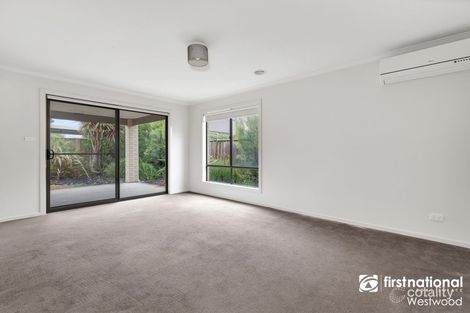 Property photo of 11 Frogmouth Court Williams Landing VIC 3027