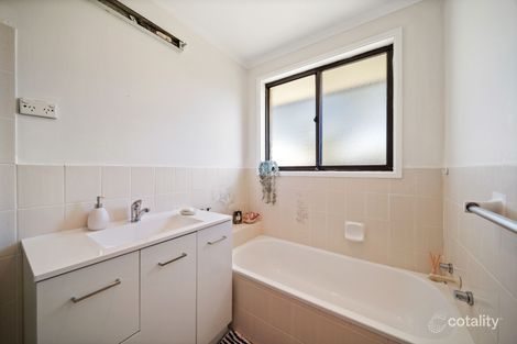 Property photo of 2 Brache Place Monash ACT 2904