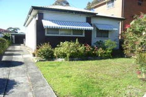 273 Blaxcell St, South Granville, NSW 2142