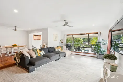 Property photo of 5 Dutton Crescent Coffs Harbour NSW 2450