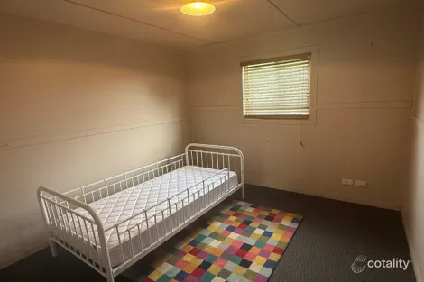 Property photo of 6 Redgum Place Narromine NSW 2821