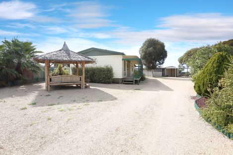 Property photo of 8 Douglas Court Tiddy Widdy Beach SA 5571