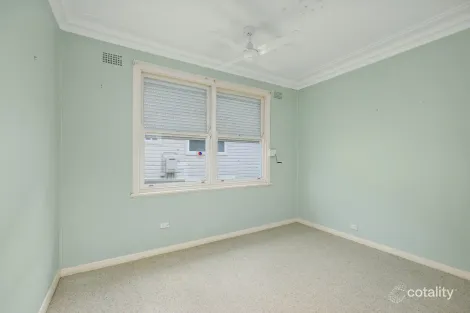 Property photo of 33 Bryson Avenue Kotara NSW 2289