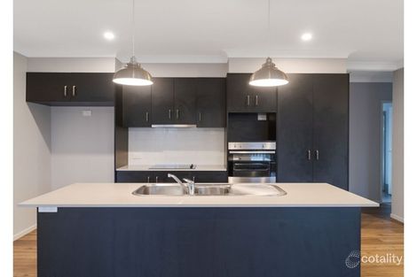 Property photo of 14 Crooke Street Highfields QLD 4352