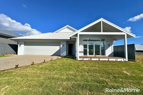 21 Gipsy Moth St, Badagarang, NSW 2540