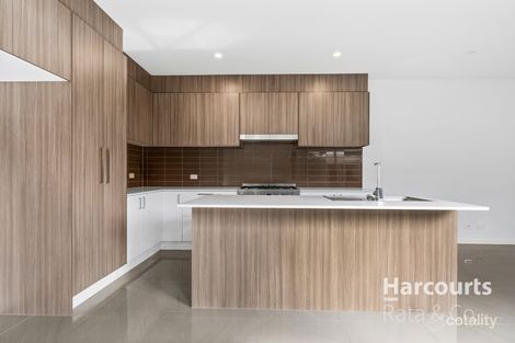 Property photo of 14 Lefroy Walk Wollert VIC 3750