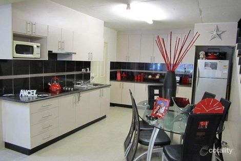 Property photo of 18 Caroline Crescent Georges Hall NSW 2198