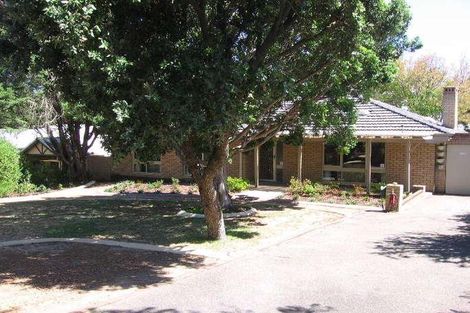 8 Temby Ave, Kalamunda, WA 6076