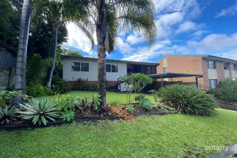 17 Pindarri Ave, Berkeley Vale, NSW 2261