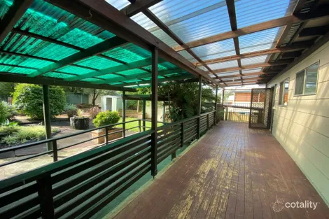 Property photo of 17 Pindarri Avenue Berkeley Vale NSW 2261