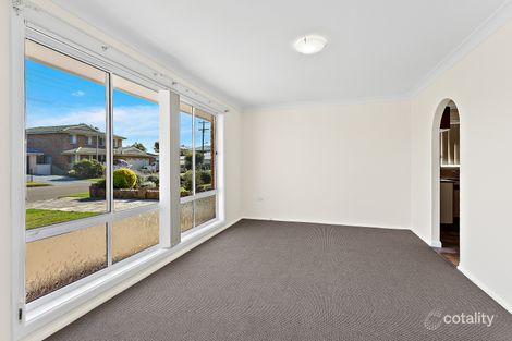 Property photo of 18 Stephanie Avenue Warilla NSW 2528