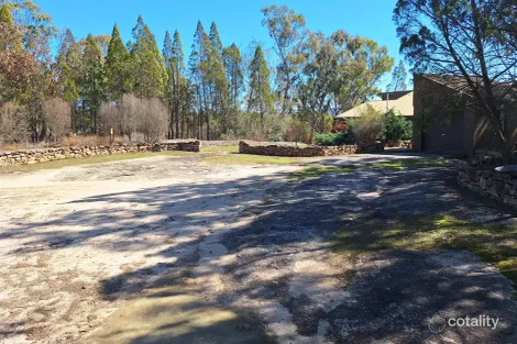 Property photo of 48 Hale Haven Drive Stanthorpe QLD 4380