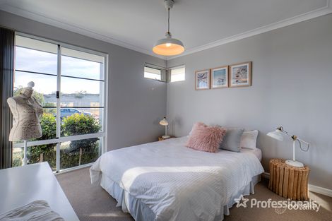 Property photo of 13 Selacosa Avenue Jindalee WA 6036