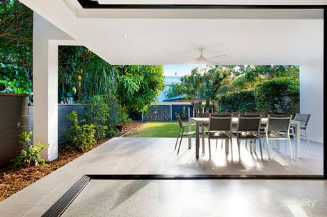 Property photo of 2/11 Holland Court Broadbeach Waters QLD 4218