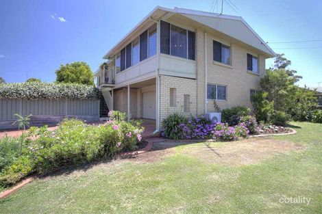 Property photo of 2 Gloucester Crescent Darling Heights QLD 4350