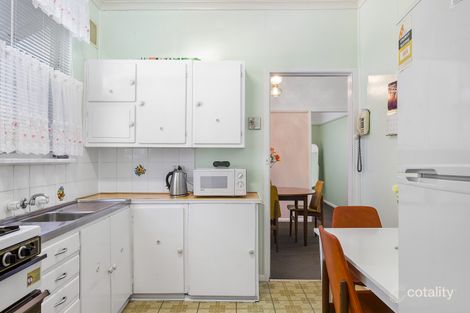 Property photo of 17 Dawn Drive Seven Hills NSW 2147