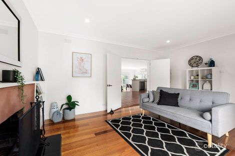 Property photo of 35 Lyndhurst Crescent Box Hill North VIC 3129
