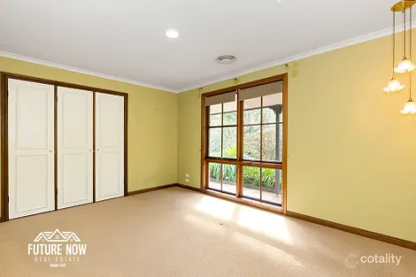 Property photo of 30 James Road Mount Kembla NSW 2526