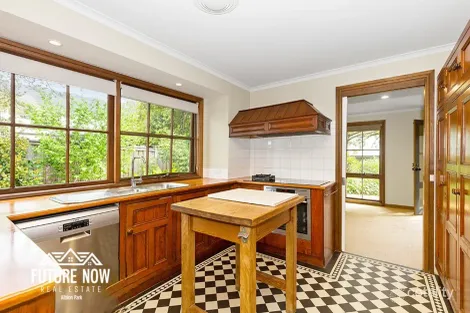 Property photo of 30 James Road Mount Kembla NSW 2526