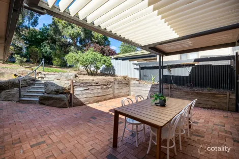Property photo of 7 Southern Cross Drive Happy Valley SA 5159