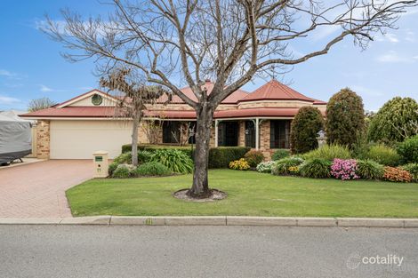 11 GRAND BVD, CANNING VALE, WA 6155
