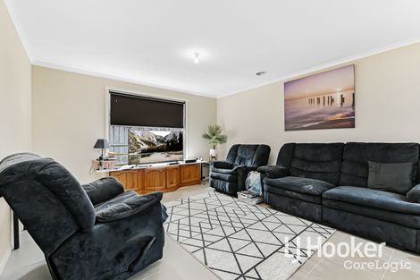 Property photo of 12 Algerd Way Pakenham VIC 3810