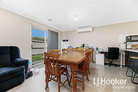 Property photo of 12 Algerd Way Pakenham VIC 3810