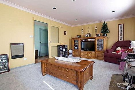 Property photo of 23 Belbowrie Parade Maloneys Beach NSW 2536